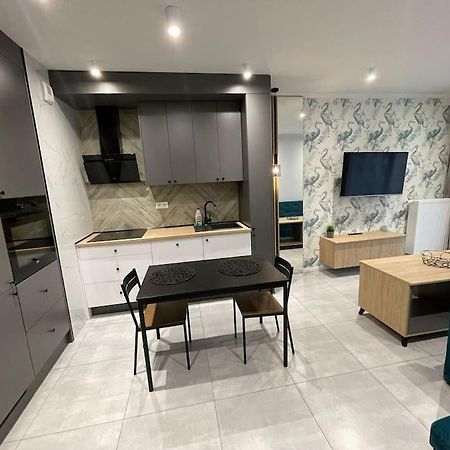 Forum Wola Fine Apartment Warsaw Luaran gambar