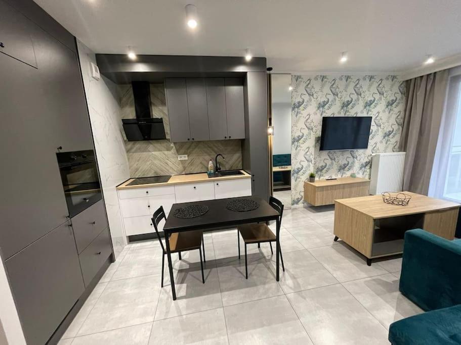 Forum Wola Fine Apartment Warsaw Luaran gambar